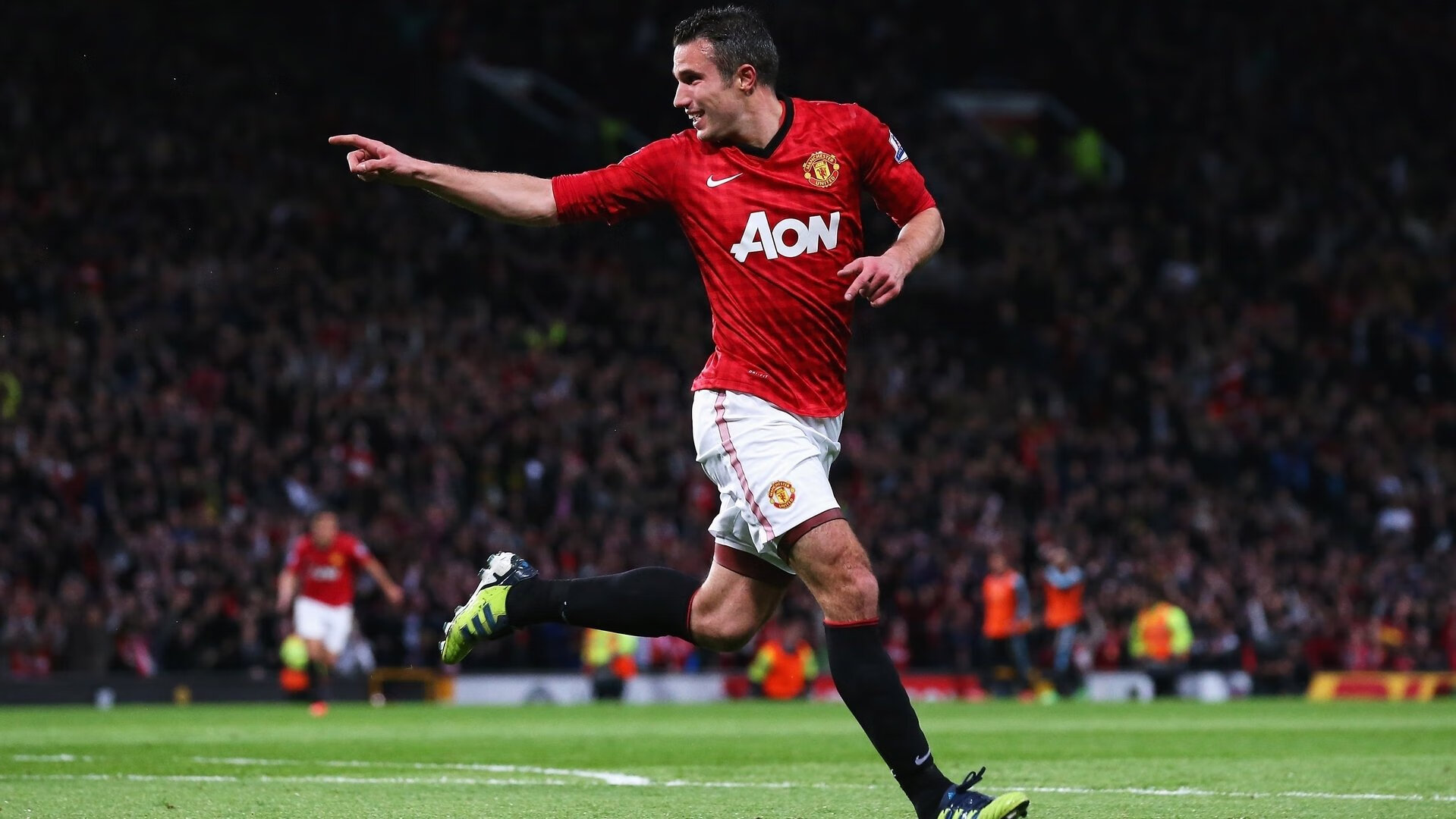 德甲高速突破：速度与力量的极致展现，德甲水平高吗